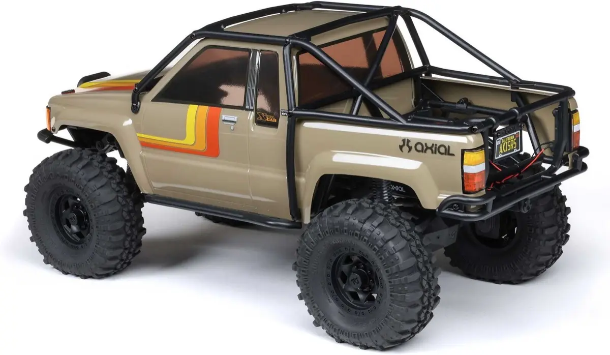 AXI 2062T1 SCX10 III 1987 Toyota SR5 16